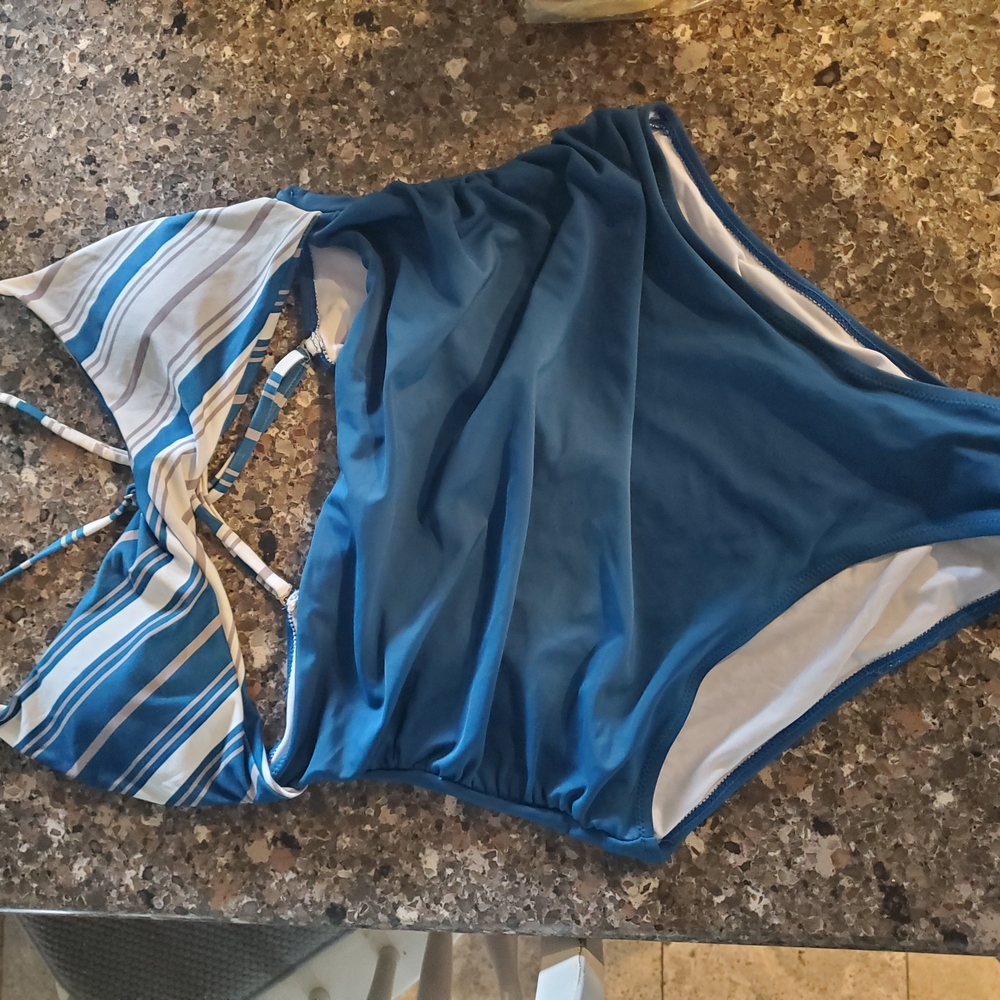 Blue and White Striped Cupshe Swimsuit Size M